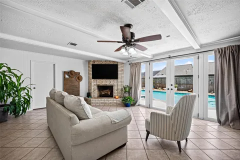 4810 Pocahontas Drive