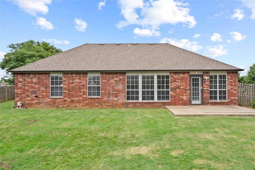 15209 E 90th Place Owasso, OK 74055