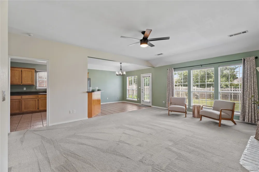 15209 E 90th Place Owasso, OK 74055