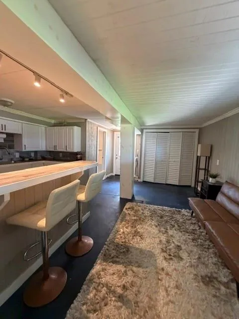 16535 Jamaica Inn Road Jamaica Beach, TX 77554
