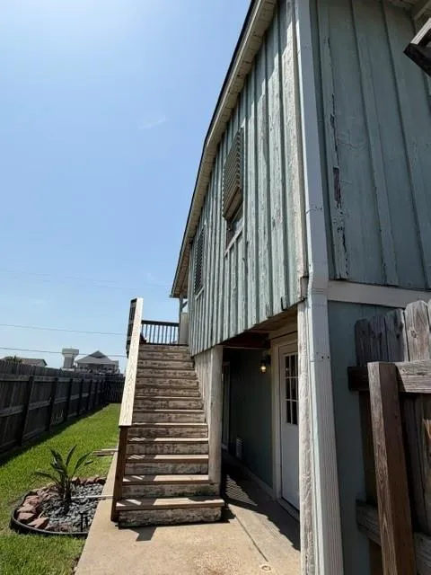 16535 Jamaica Inn Road Jamaica Beach, TX 77554