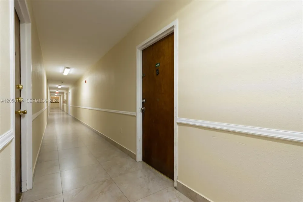 2055 SW 122nd Ave #406 Miami, FL 33175