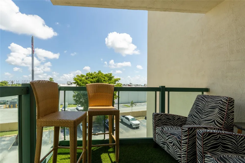2055 SW 122nd Ave #406 Miami, FL 33175