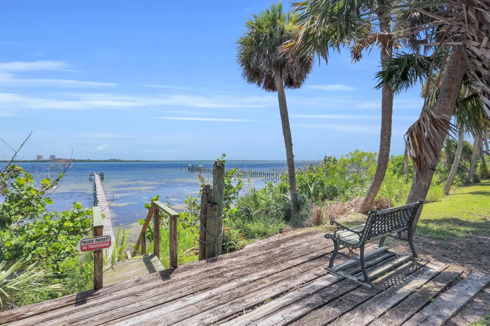 8609 S Indian River Drive Fort Pierce, FL 34982