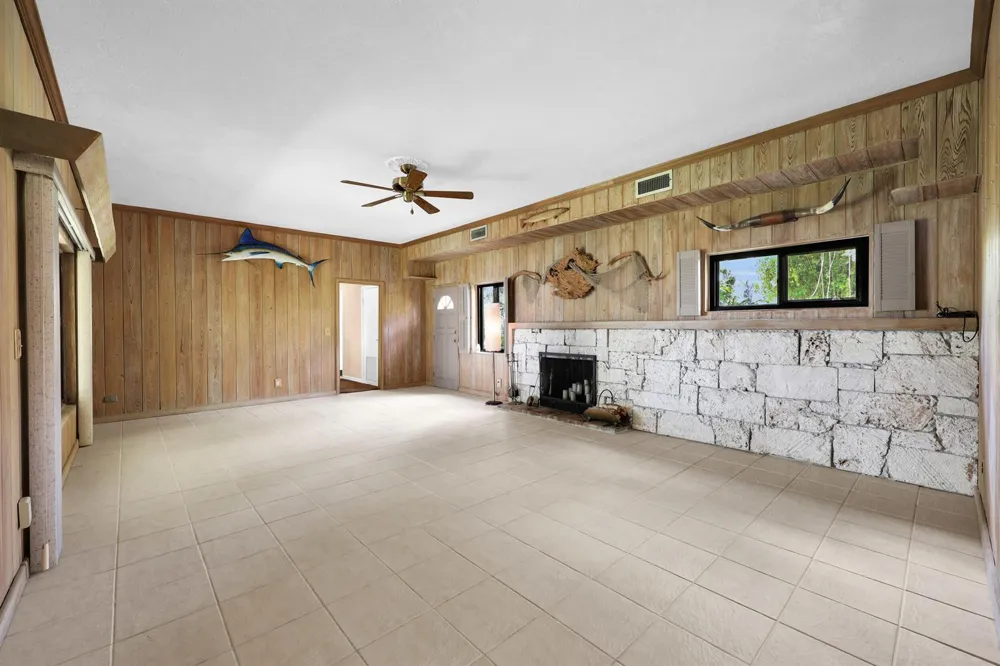 8609 S Indian River Drive Fort Pierce, FL 34982