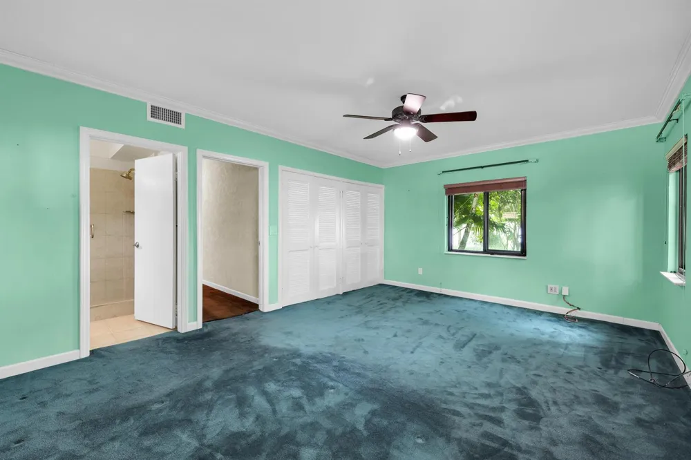 8609 S Indian River Drive Fort Pierce, FL 34982