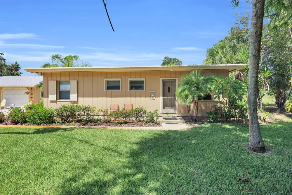 8609 S Indian River Drive Fort Pierce, FL 34982