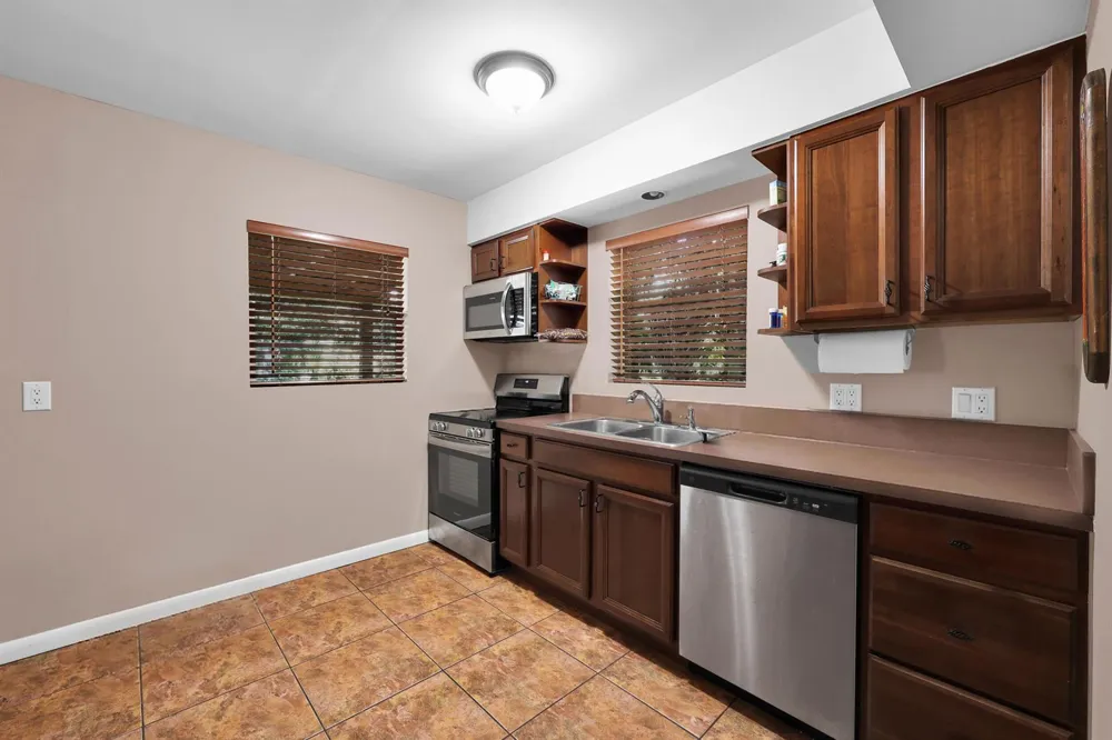 8609 S Indian River Drive Fort Pierce, FL 34982