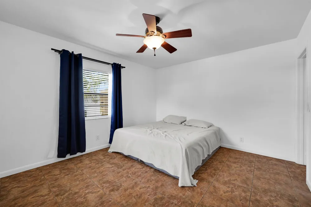 8609 S Indian River Drive Fort Pierce, FL 34982