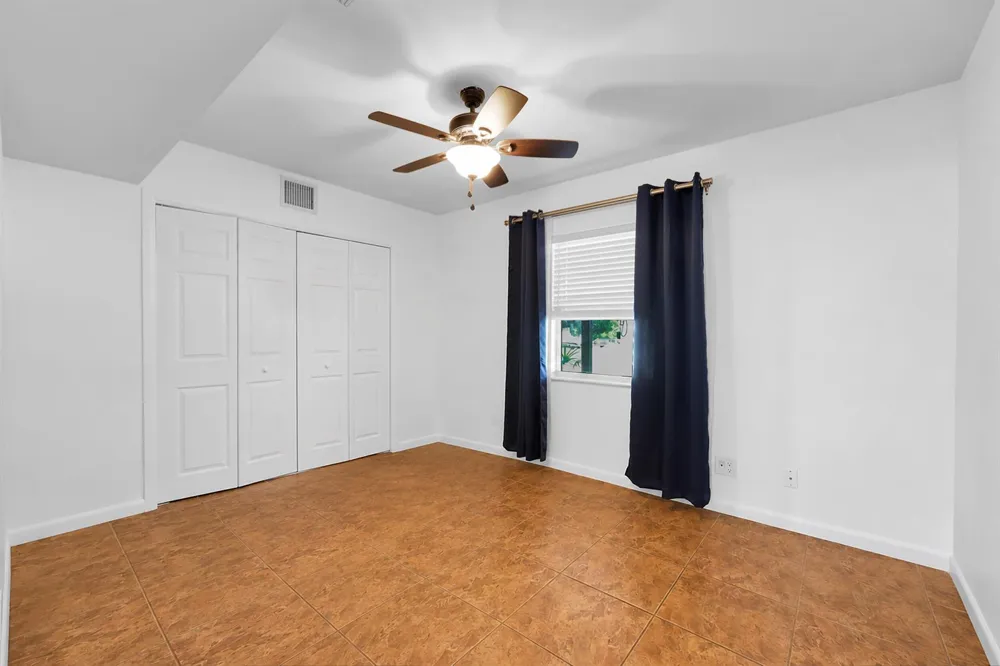 8609 S Indian River Drive Fort Pierce, FL 34982