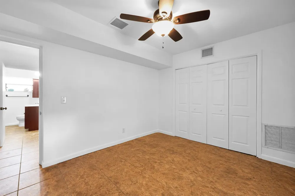 8609 S Indian River Drive Fort Pierce, FL 34982