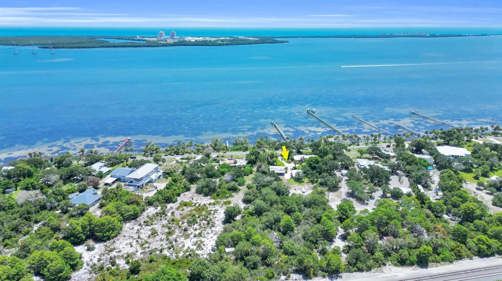 8609 S Indian River Drive Fort Pierce, FL 34982