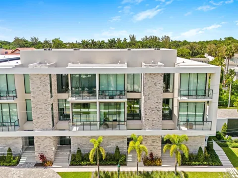 1177 George Bush Boulevard #207