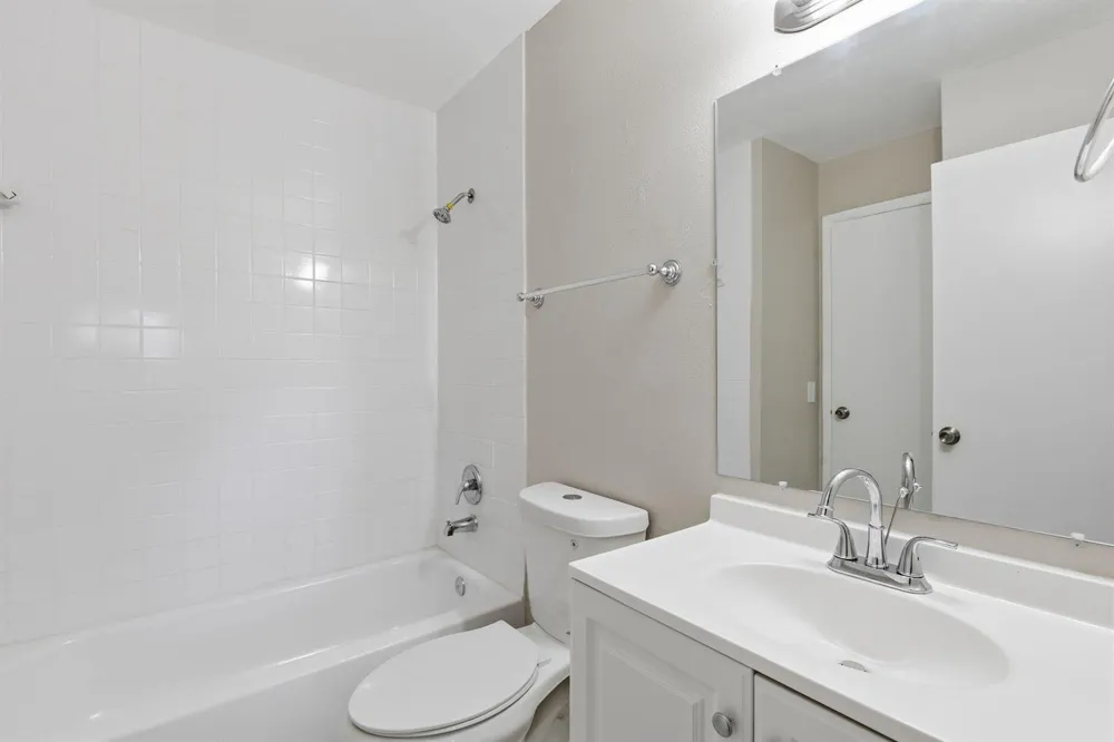 541 NW 82nd #377 Miami, FL 33126