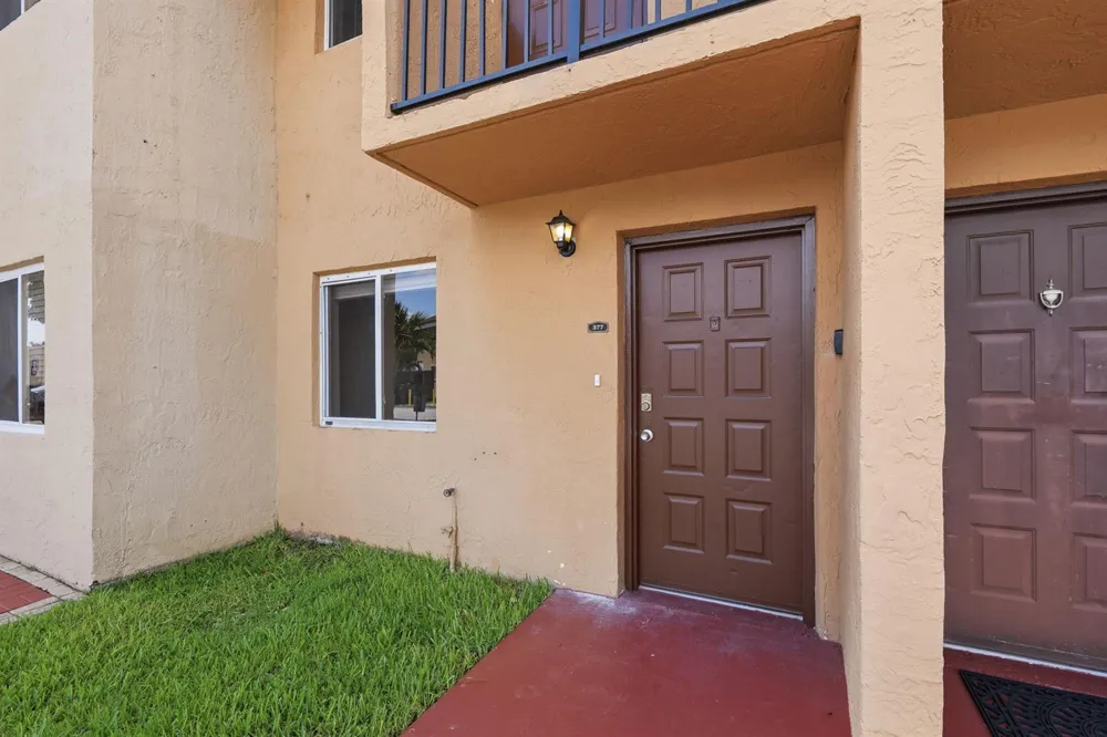 541 NW 82nd #377 Miami, FL 33126