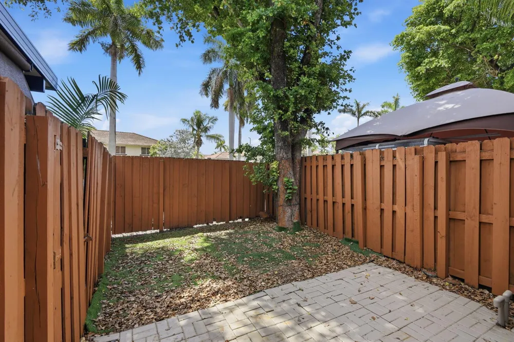 541 NW 82nd #377 Miami, FL 33126
