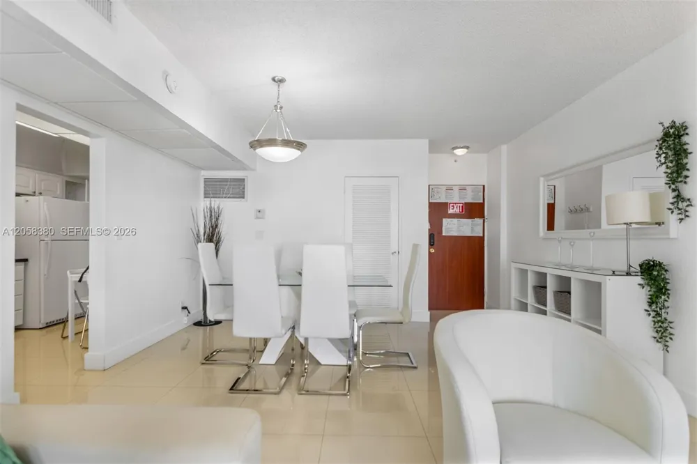 3801 S Ocean Dr #11S Hollywood, FL 33019