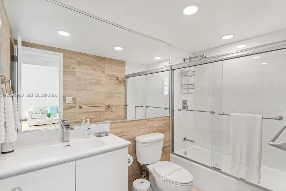 3801 S Ocean Dr #11S Hollywood, FL 33019