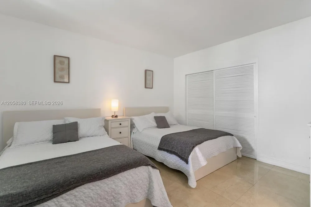 3801 S Ocean Dr #11S Hollywood, FL 33019