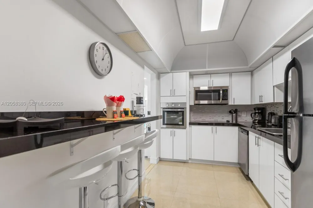 3801 S Ocean Dr #11S Hollywood, FL 33019