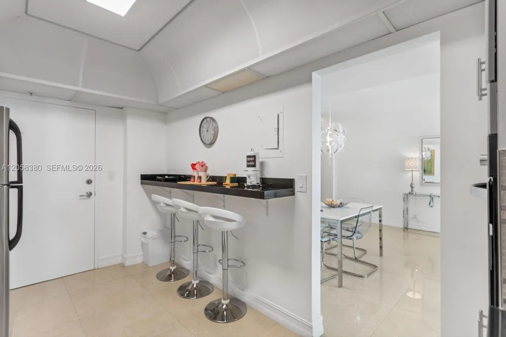 3801 S Ocean Dr #11S Hollywood, FL 33019