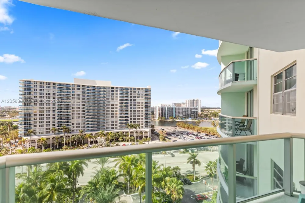 3801 S Ocean Dr #11S Hollywood, FL 33019