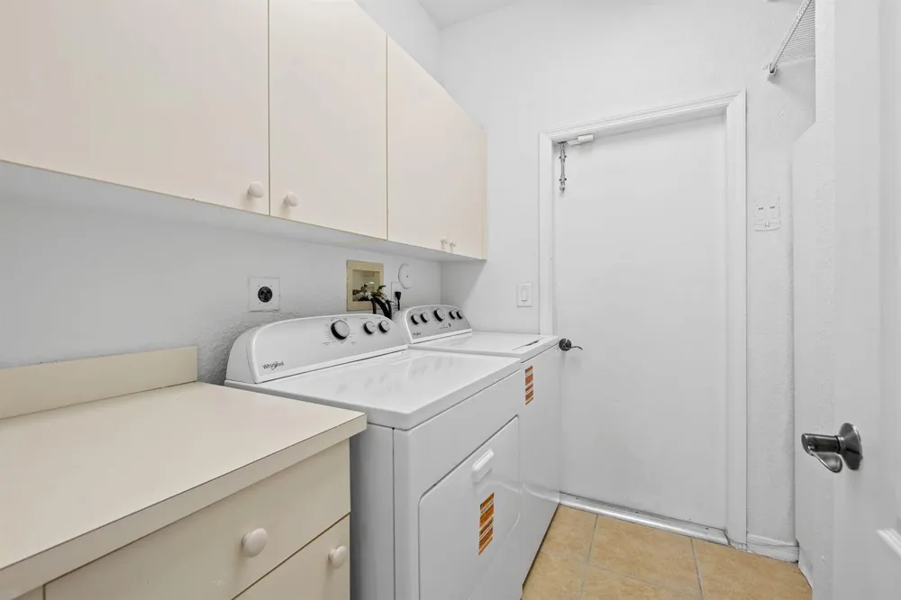 19389 SW 64th Street Pembroke Pines, FL 33332