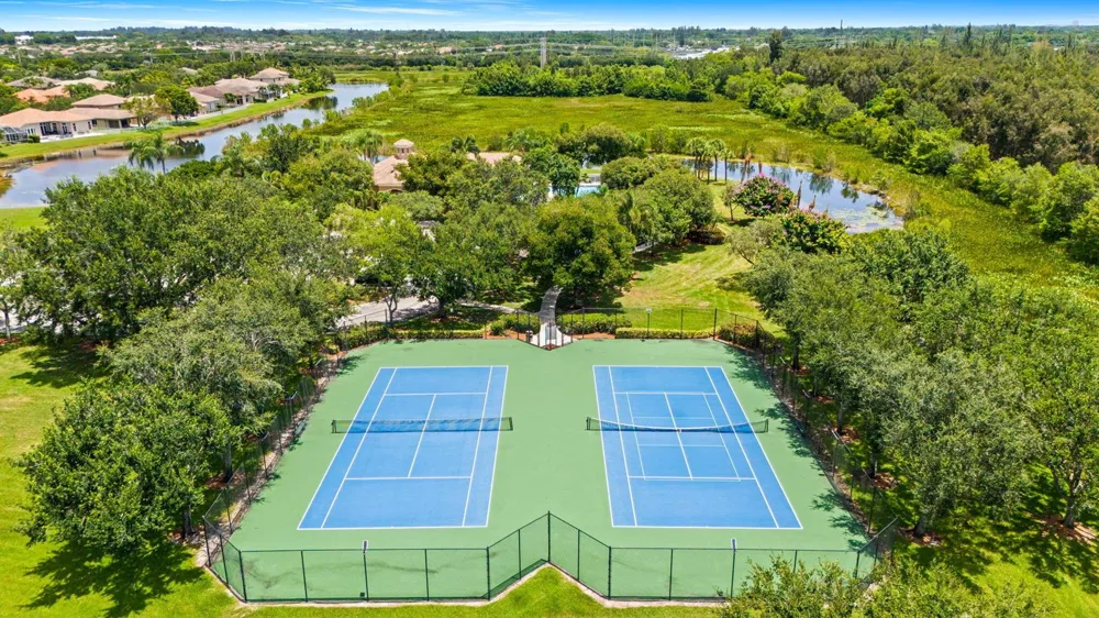 19389 SW 64th Street Pembroke Pines, FL 33332