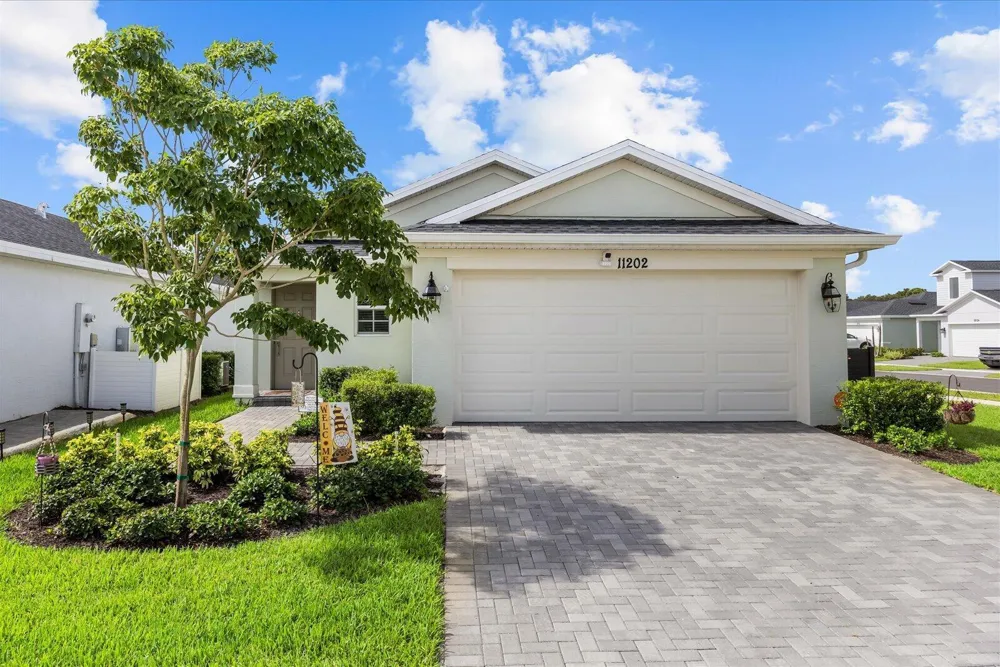 11202 NW FERNBROOK DRIVE Port St. Lucie, FL 34987