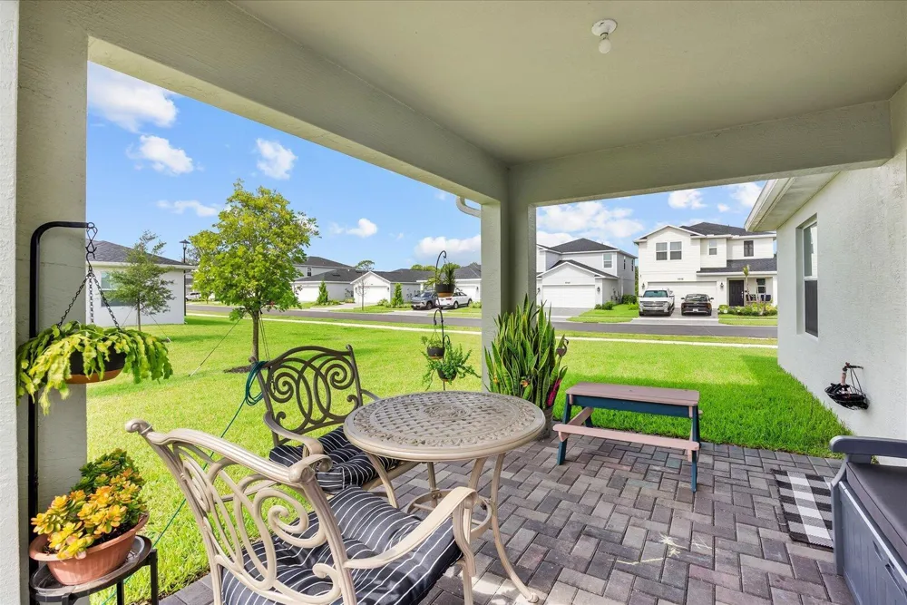 11202 NW FERNBROOK DRIVE Port St. Lucie, FL 34987