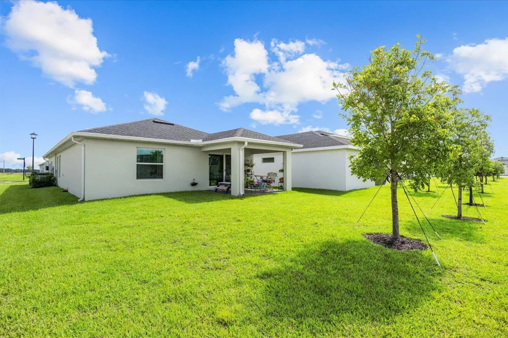 11202 NW FERNBROOK DRIVE Port St. Lucie, FL 34987