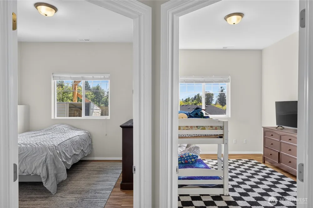 1477 W Gateway Heights Loop Sedro Woolley, WA 98284