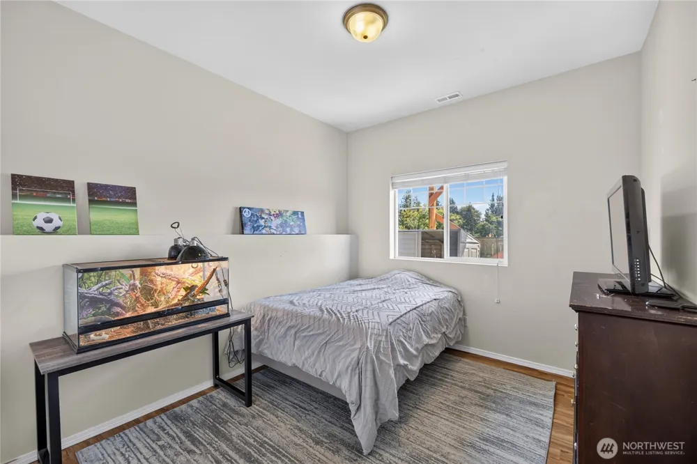 1477 W Gateway Heights Loop Sedro Woolley, WA 98284
