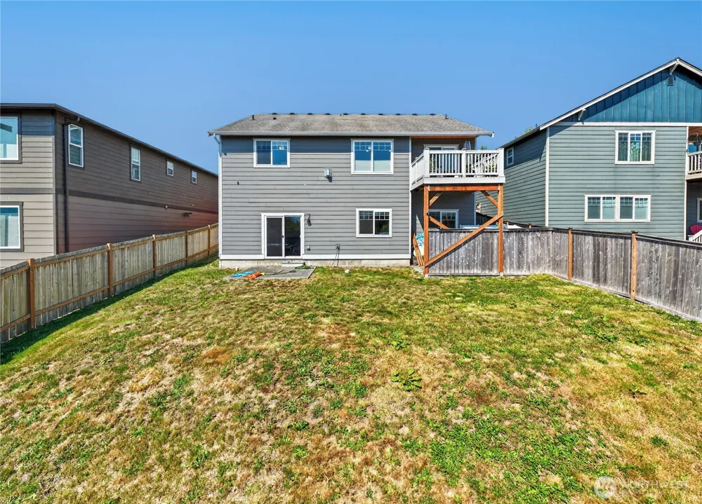 1477 W Gateway Heights Loop Sedro Woolley, WA 98284