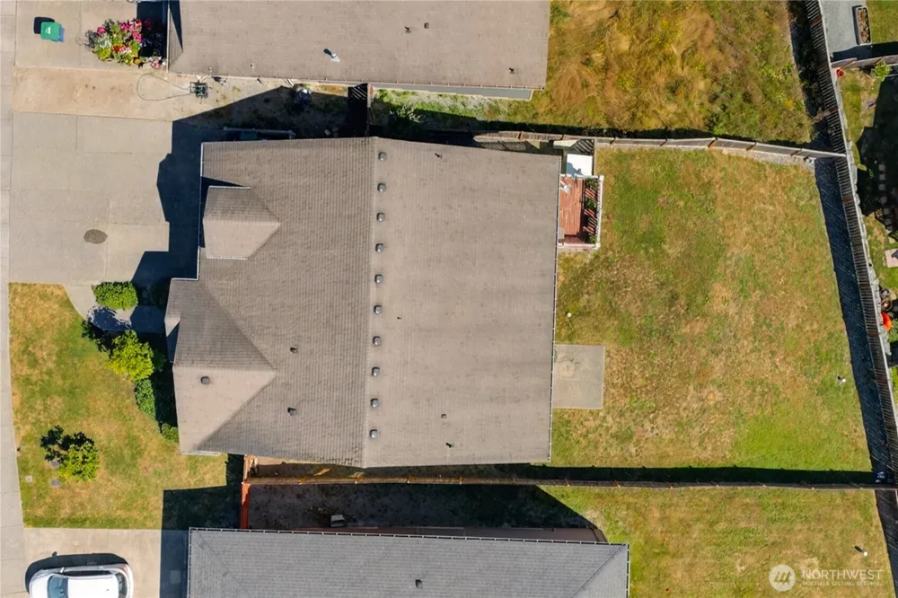1477 W Gateway Heights Loop Sedro Woolley, WA 98284