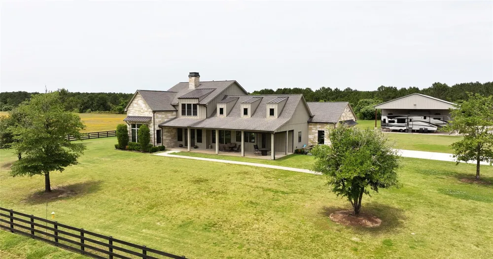 2835 Stapleton Magnolia, TX 77354