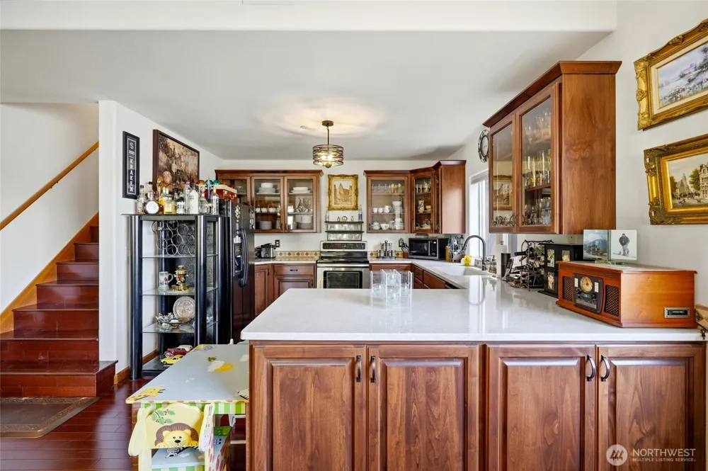 20101 330th Avenue NE Duvall, WA 98019