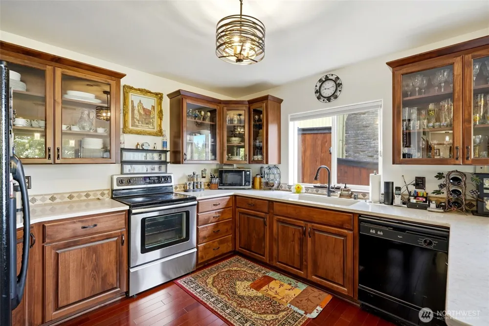 20101 330th Avenue NE Duvall, WA 98019