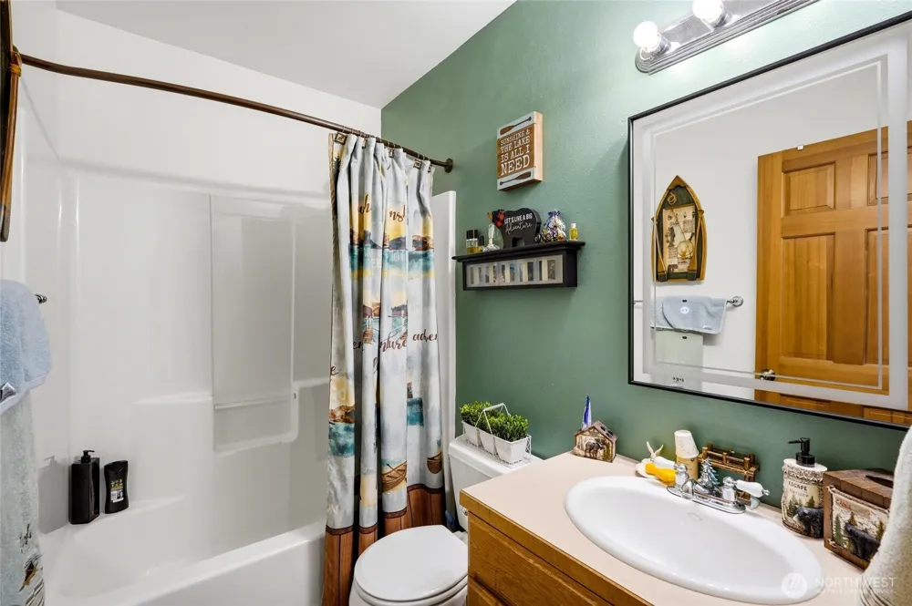 20101 330th Avenue NE Duvall, WA 98019