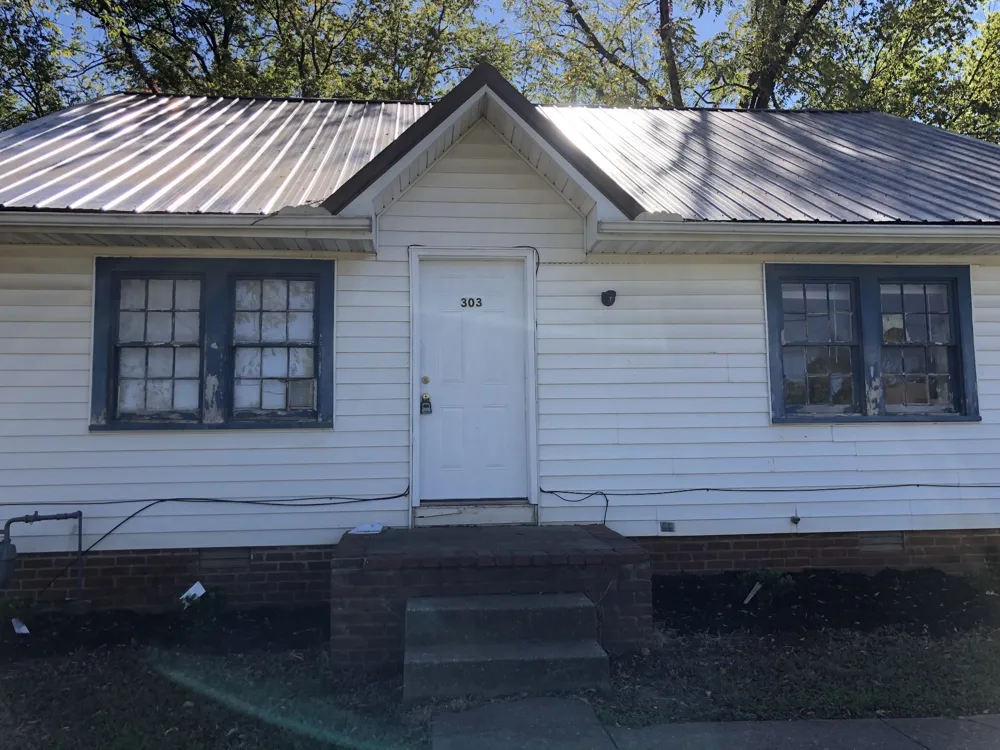 303 Bridge Ave Murfreesboro, TN 37129