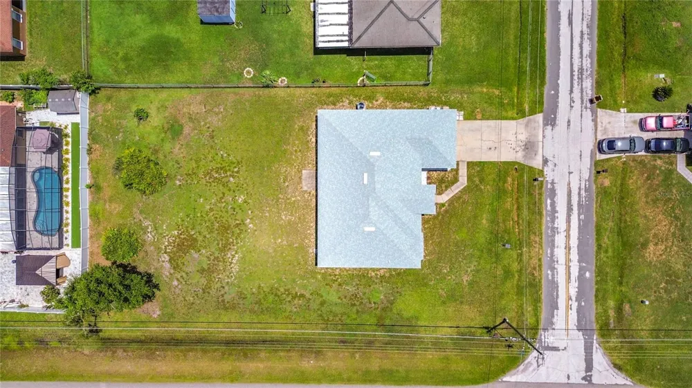 1001 EIFFEL LANE Kissimmee, FL 34759