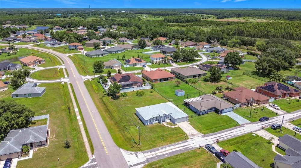 1001 EIFFEL LANE Kissimmee, FL 34759