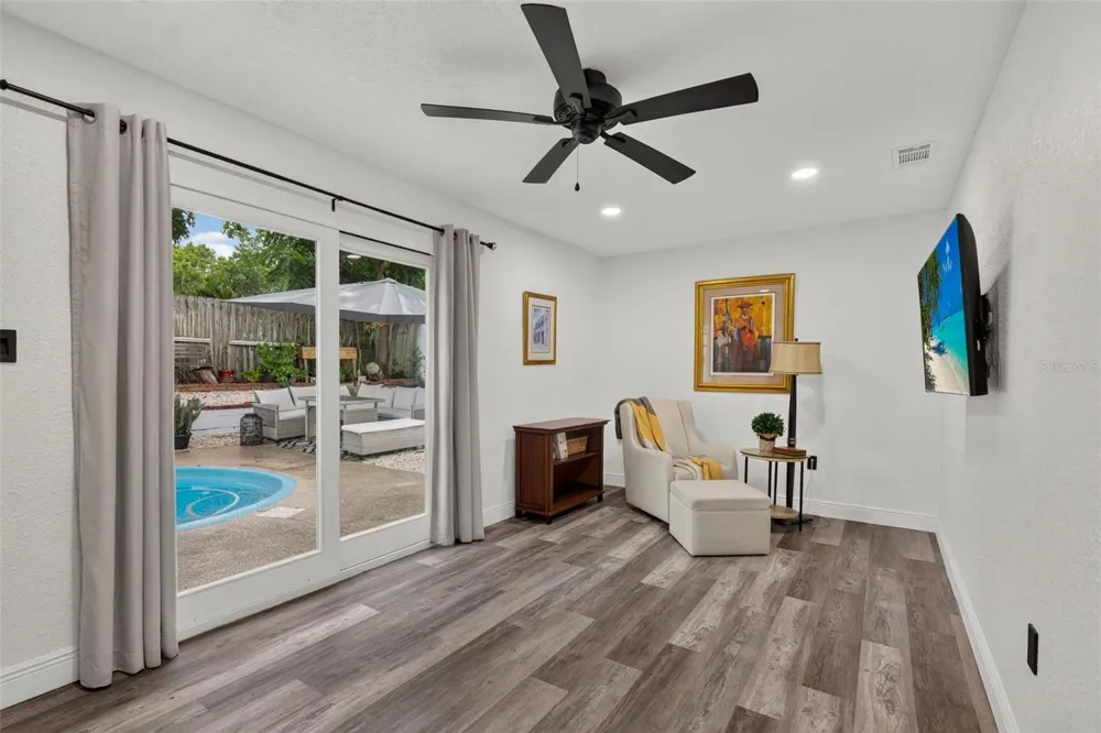 1435 BURNING TREE ROAD Tarpon Springs, FL 34689
