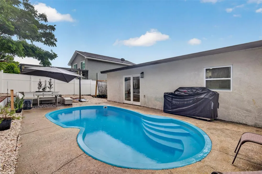 1435 BURNING TREE ROAD Tarpon Springs, FL 34689