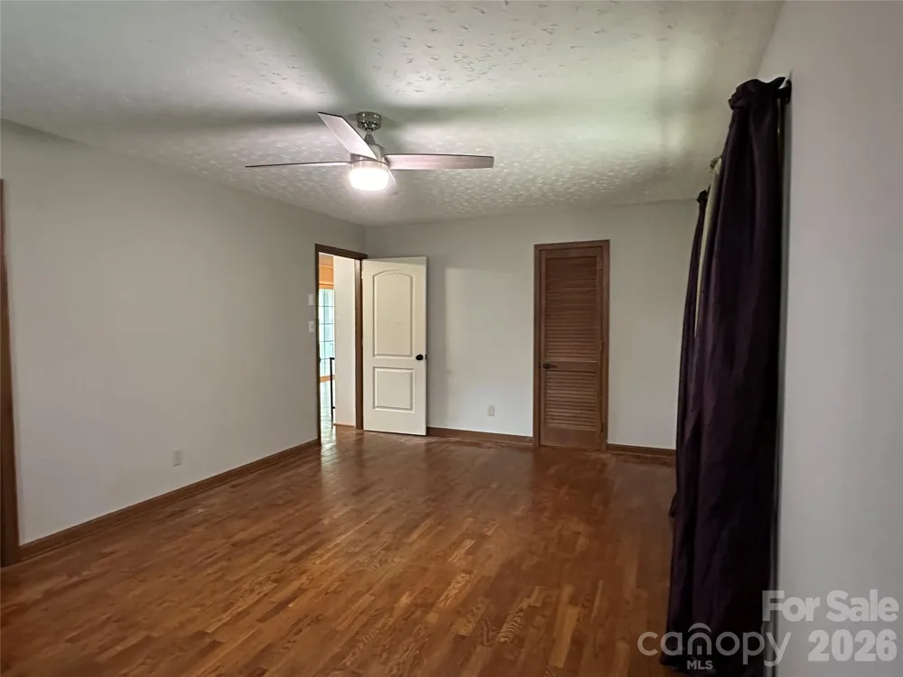 5212 Walter Starnes Place Granite Falls, NC 28630