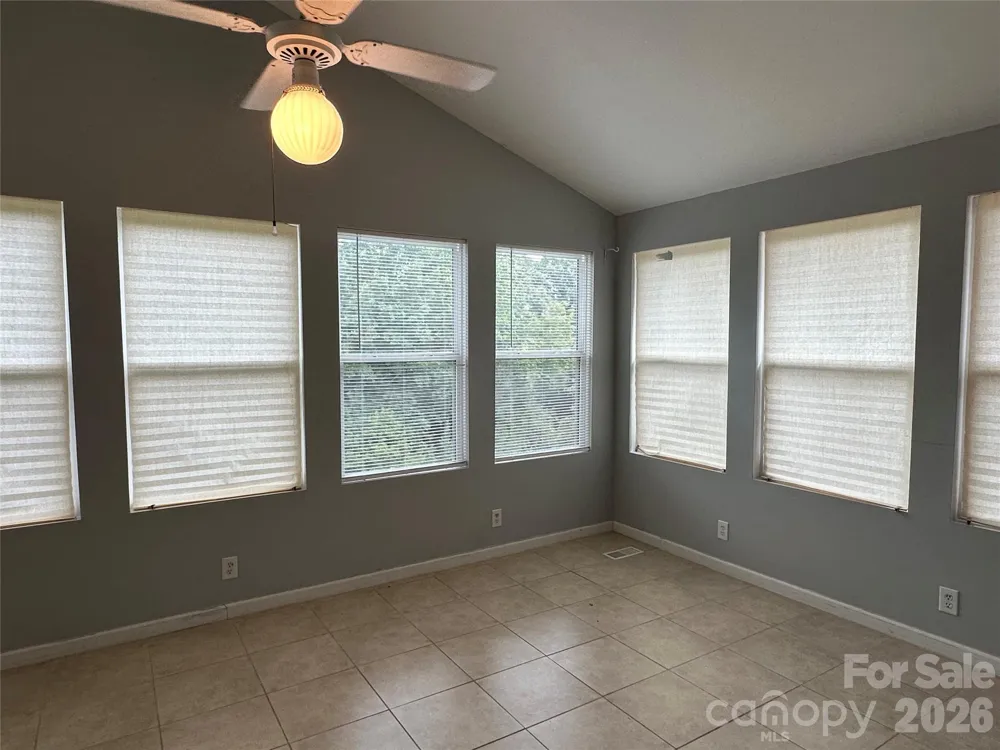 5212 Walter Starnes Place Granite Falls, NC 28630