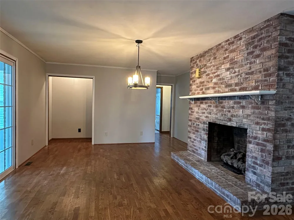 5212 Walter Starnes Place Granite Falls, NC 28630