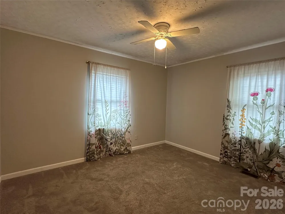 5212 Walter Starnes Place Granite Falls, NC 28630