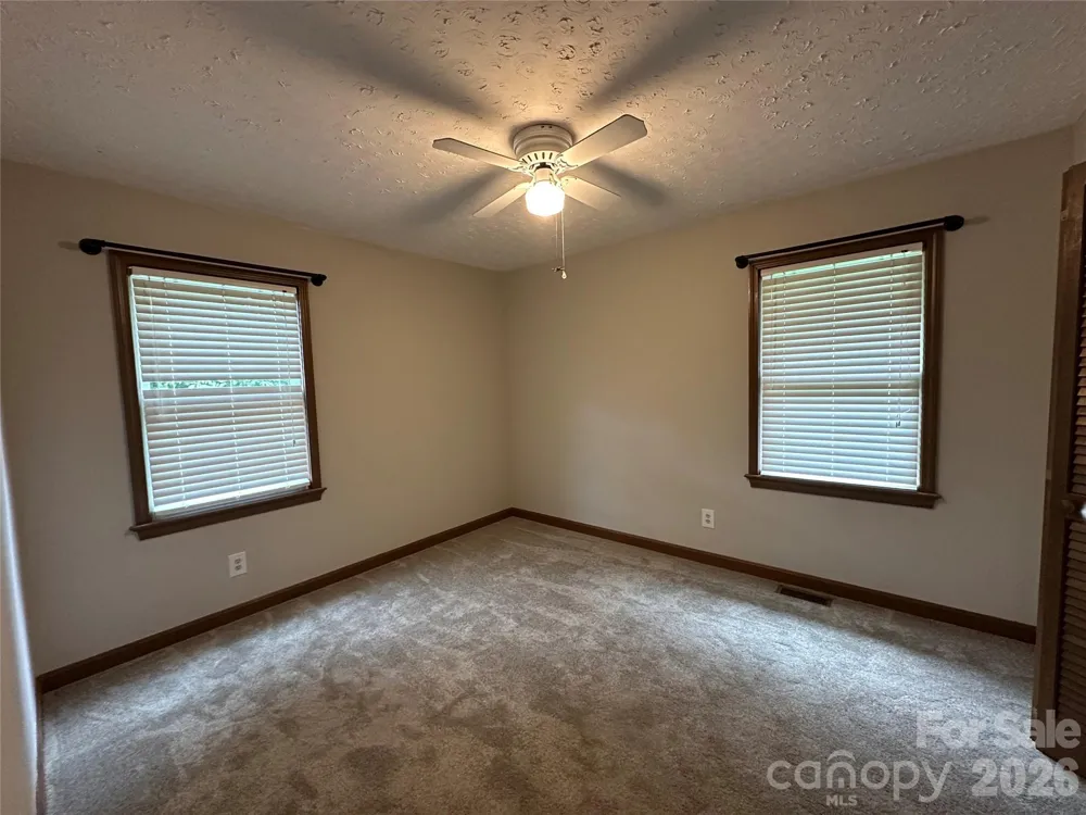 5212 Walter Starnes Place Granite Falls, NC 28630
