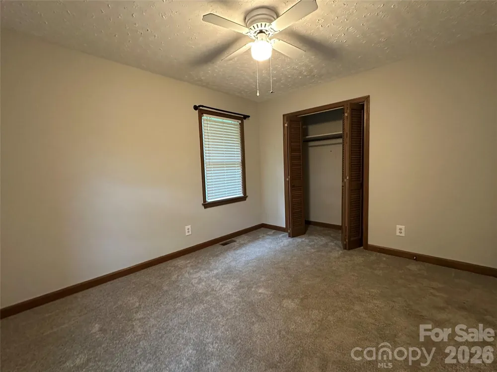 5212 Walter Starnes Place Granite Falls, NC 28630